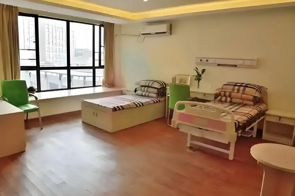 这版超人如何应对特朗普的时代